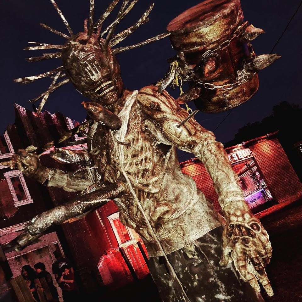 Madworld Haunted Attraction//Piedmont, SC//Hometown Haunts 2020 